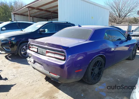 2016 Dodge Challenger R/T из США, поврежденный, VIN 2C3CDZBT0GH172519
